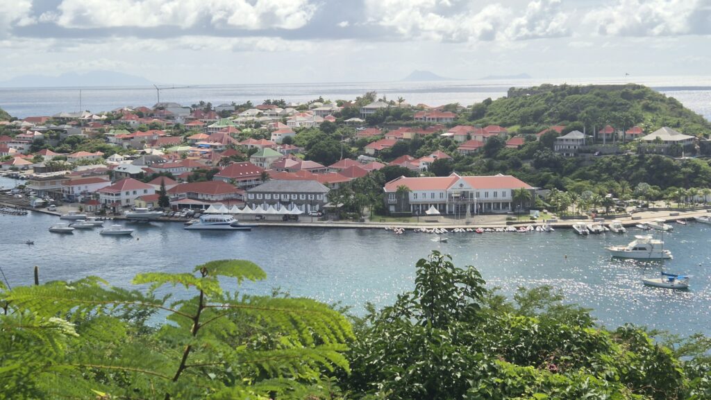 Visite guidée en minibus St-Barth
